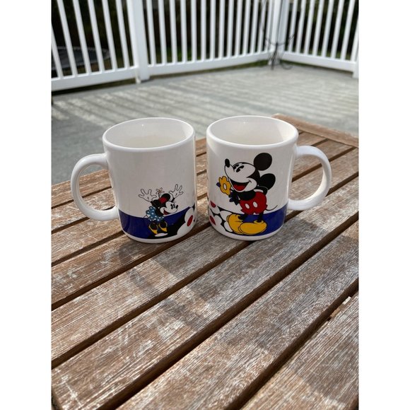 Mickey & Co. Mickey and Minnie Mouse Mugs (set of 3) - Picture 2 of 6